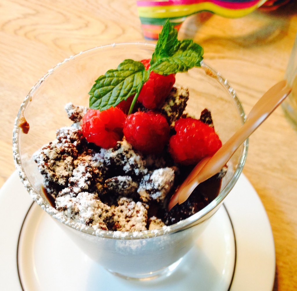 Sjokolademousse med crumble