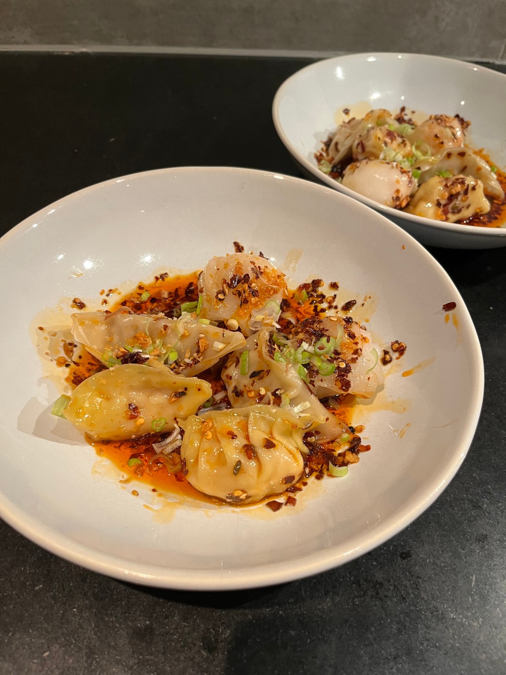 Szechuansaus til dumplings: chiliolje og søt aromatisk&nbsp;soyasaus