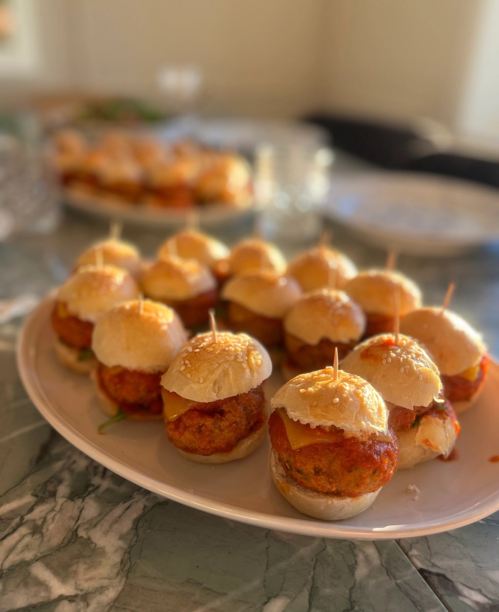 Minihamburgere med Sunday gravy fra the Little&nbsp;Owl