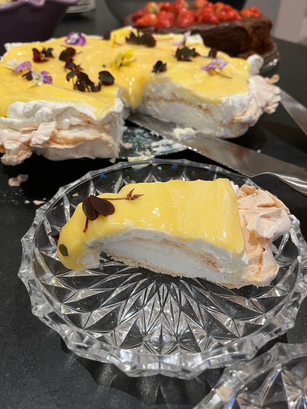 Pavlova med sitronkrem